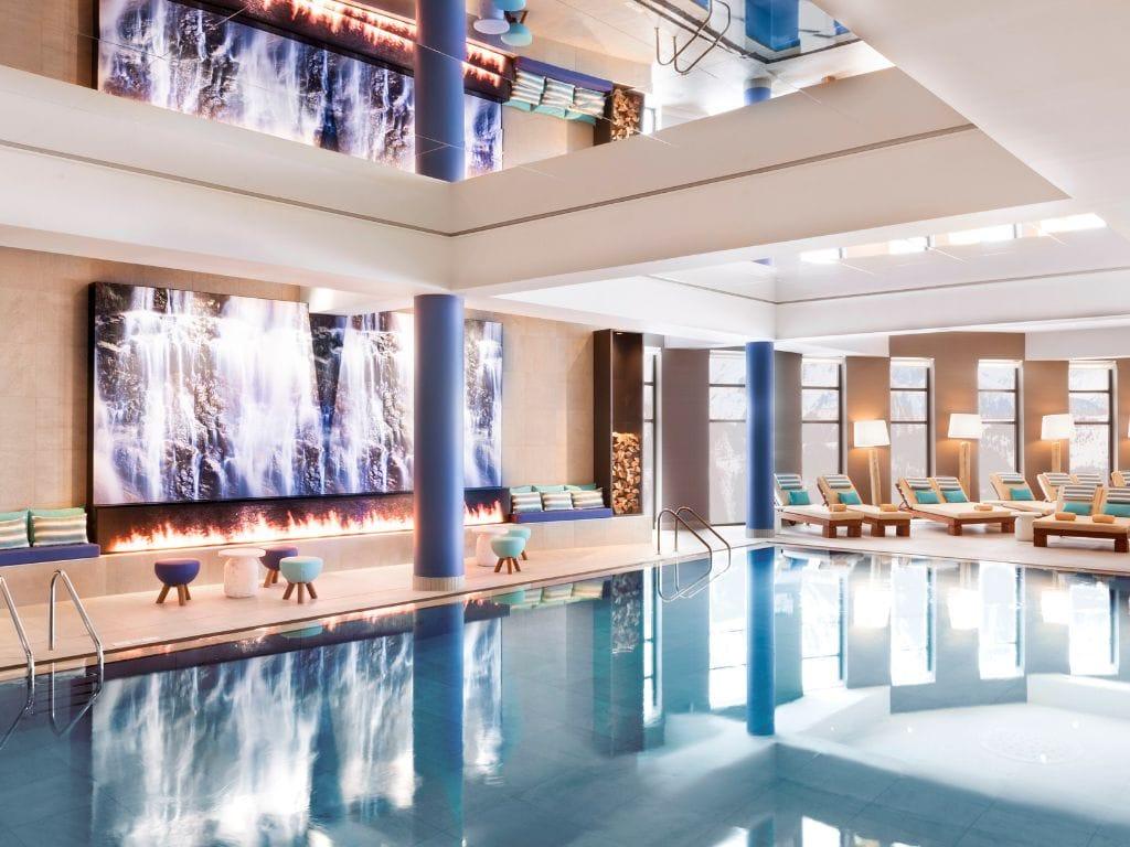 Club Med Alpe d Huez Swimming Pool