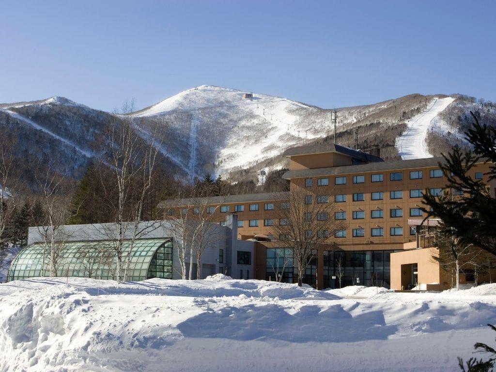 Club Med Hokkaido Resorts Comparison - Club Med Sahoro