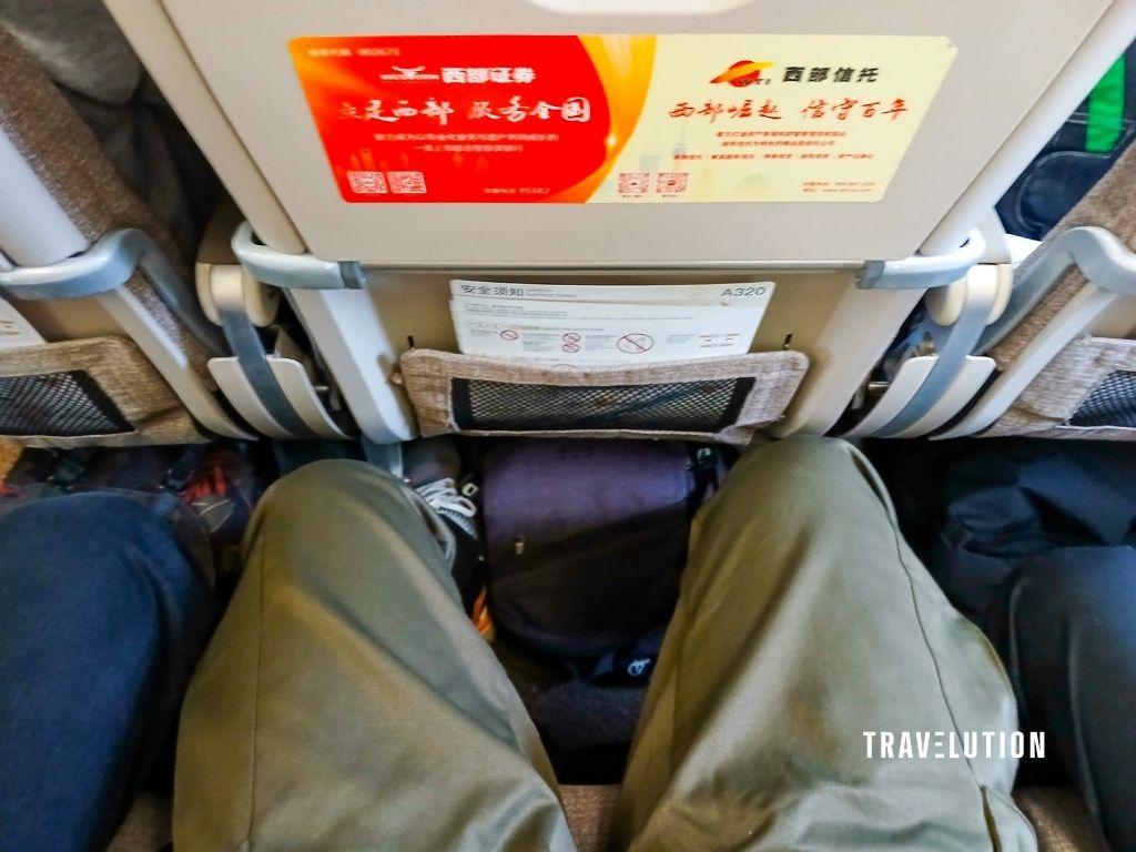 Flights to Lijiang Review - China Eastern Airlines Leg Space